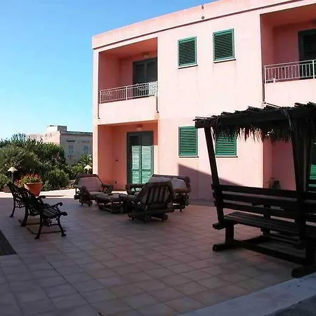 Perla Rosa Pantelleria